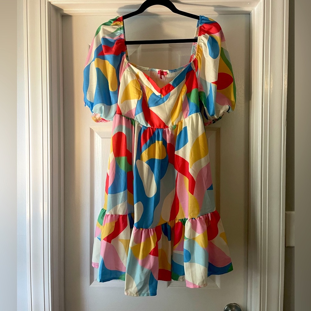 NWOT Ruffle Hem Sweetheart Neck Bubble Sleeve Mini Dreas